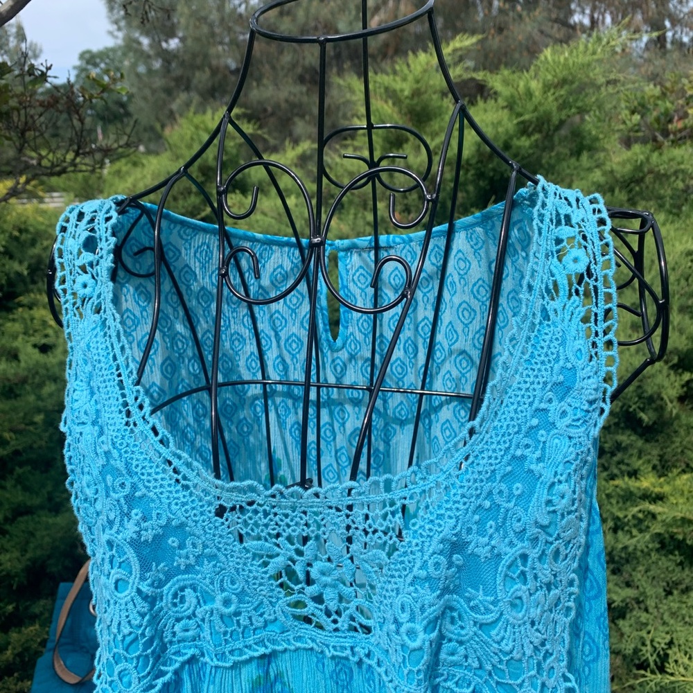Bohemian Blue and Green Sleeveless Dress - Picture 3 of 7